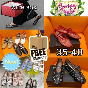 Met doosontwerper Sandaaljurkschoenen Ballet Slijpelaar Schuifregelaar Flat Dancing Women Round Teen Rhinestone Boat Shoes Luxe Lederen Gai geklonken gesp geschoenen Maat 35-40