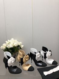 Avec boîte chaussures habillées talons de fleurs cadenas pointu sandale nue bout pointu forme chaussures femme designer boucle bride à la cheville à talons hauts sandales