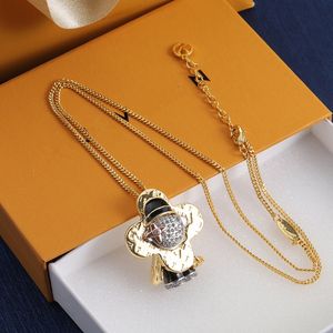 Met doos Fashion Classic Pendants kettingen roestvrij staal 18K vergulde luxe ketting voor vrouwen meisje Valentijnsdag verloving sieraden