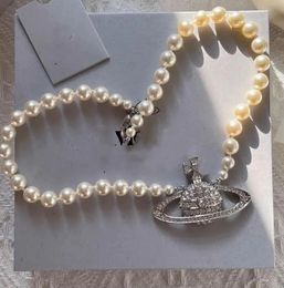 Collier perlé en cristal Collier Collier de chaîne de clavicule Collier Baroque Choker pour femmes Bijoux de fête avec boîte