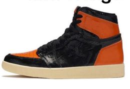 Avec la boîte Jumpman 1 Chaussures de basket Hommes Femmes 1S Baskets noires orange Baskets de sport Pantoufles Taille 6 6.5 7 7.5 8 8.5 9 9.5 10 10.5 11 11.5 12 12.5 13 13.5