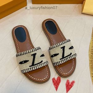 lv louis vuitton Вы Con caja rafia mulas bordadas zapatillas diseñadoras de diseñador de playa zapatos para mujeres pino verde cielo azul azul color rosa negro marrón fucsia diapo