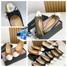 Avec des sandales de concepteur de qualité supérieure bottes pantoufles de luxe Womens cristal talons bowknot chaussures de danse soft gai