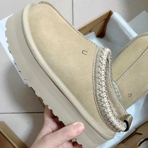 Avec boîte Femmes Moutarde Graine Tasman Boot Tazz Pantoufles U Étiquette En Peau De Mouton Australie Usa Bottes Designer Fourrure Diapositives Mini Plateforme Pantoufle Plus Taille EUR44 Dames Bottines