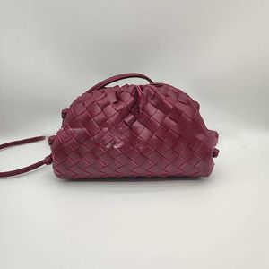 avec logo Mini sac de boulette tissé sac de créateur pour femme automne hiver mode pochette en croissant polyvalent une épaule mini poche jodbag 230915