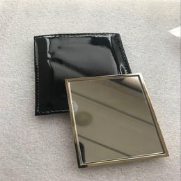 Avec logo Y miroir à main avec coffret cadeau couleur or maquillage mini miroir Portable style classique Anita Liao327L