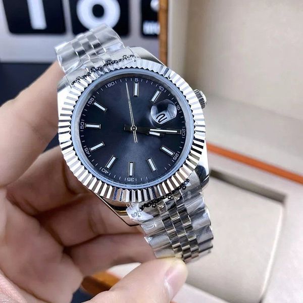 Avec boîte d'origine Montre classique 41mm Mens automatique mécanique en acier inoxydable Super qualité diamant mâle horloge saphir mode montre-bracelet d'affaires 2023