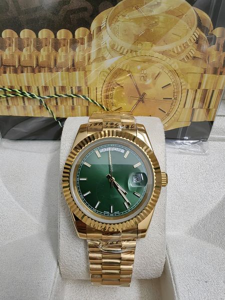 Con una caja original de alta calidad de lujo clásico Mans Watch 41mm Rome Mechanías mecánicas Mechanías Mundiales de pulsera Gold Green Green Montre de Luxe Watches for Men