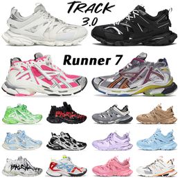 Track Runners 7.0 3.0 Designer Schoenen Dames Triple S Roze Helemaal Zwart Wit Blauw Violet Paars Beige Roze Veelkleurig Kleurrijk Dames Heren Luxe Merk Sneakers Trainers