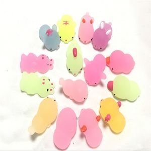 Avec emballage de vente au détail Mignon aléatoire 1 pc Lumineux Mochi Squishy Chat Squeeze Guérison Amusant Enfants Kawaii Jouet Anti-Stress Décor 496 Y2