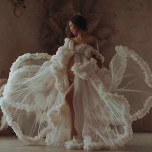 Avec Robes 2021 Chapeau de mariée sur mesure longue pure femmes Robes de chambre de maternité Robes à volants Tulle robe de soirée