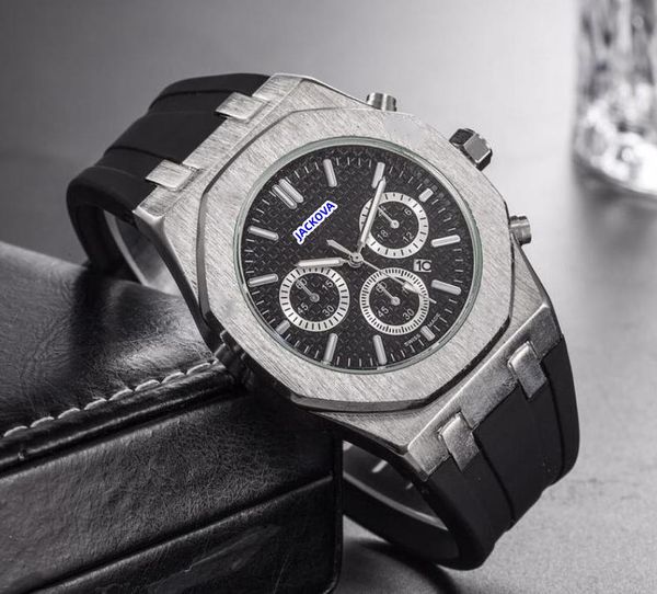 avec vis majuscules hommes montres à quartz de mode hommes 2813 mécanique SS mouvement automatique de haute qualité Spor auto-vent luxe designer horloge montres-bracelets