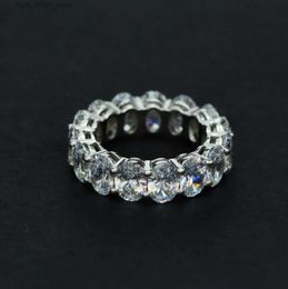 Con piedras laterales 2021 Eternity Oval Cut Moissanite Diamond Ring Real 925 Sterling Silver Compromiso Anillos de boda para mujeres Joyería YQ231209