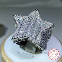 Met zijstenen 925 zilveren luxe sterren diamantringen voor man /vrouwen massief witte /gele gouden ringen glans hiphop Jewlery Gifts 230228