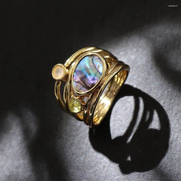 Avec pierres latérales bague en pierre de lune colorée beauté européenne créative multicouche Simulation coquille anneaux bijoux femme couleur or Bijouterie