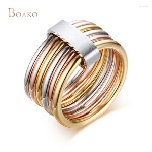 Avec des pierres latérales Gold / Silver Color Femelle Multi-couches Anneaux pour femmes 10 mm Bijoux Bijoux Empilé en acier inoxydable de 10 mm