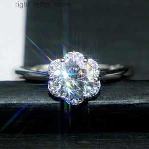 Met Zijstenen Hoge Kwaliteit S925 Sterling Zilveren Moissanite Bloem Ring Voor Vrouwen Fijne Sieraden YQ231209