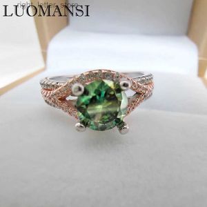 Avec des pierres latérales Luomansi S925 Silver 2 VSS Green Moisanite Ring With Certificat Femmes Bijoux Mariage Anniversaire Party Birthday Gift YQ231209