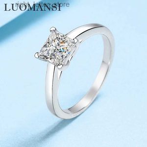 Met Zijstenen Luomasi Echte 1/2 D Kleur Vierkante Moissanite Ring Voor Vrouwen S925 Zilveren Fijne Sieraden Super Sparkle Bruiloft YQ231209