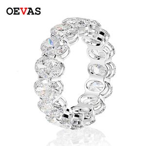 Avec des pierres latérales OEVAS 100% 925 Sterling Silver Oval High Carbon Gemstone Bague de fiançailles Party Cluster Ring Wedding Band Fine Jewelry Wholesale 230214