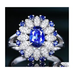 Avec des pierres latérales Bague Sier à la mode pour femmes ovales émeraude saphir pierres précieuses zircon anneaux bijoux fins cadeau féminin en gros fête broche Dhqfj