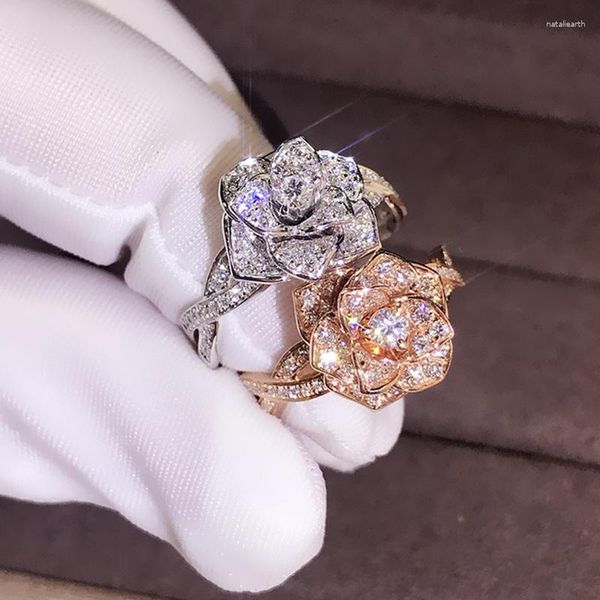Con piedras laterales Utimtree, anillo de compromiso con flor rosa de Color oro blanco de lujo, anillos de boda para mujer, joyería de banda de moda, Bague Femme