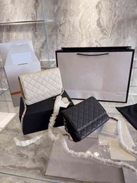 WOC Crossbody Bags Luxury Brand Fashion Simple Small Square Women's Designer Hoge kwaliteit Caviar lederen keten Mobiele telefoon Handtassen 1213