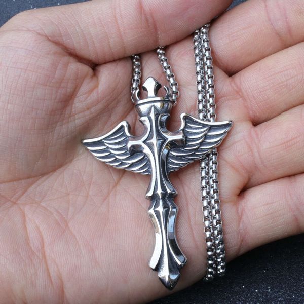 Collier pendentif croix ailes d'ange Wolf Tide avec chaîne en acier inoxydable titane, collier personnalisé, Bijoux Rock gothique Hip Hop, accessoires de Bijoux, vente en gros