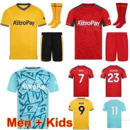 Wolves Soccer 9 Raul Jimenez Jerseys 23 24 Club Team 11 Hwang Hee-Chan 12 Matheus Cunha 17 Hugo Bueno 1 JOSE SA 7 Pedro Neto Kits de chemise de football pour les fans de sport homme enfants