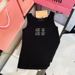 WOMAMUI MUI T-shirt Women's T-Shirt Designer Tee Summer Miui Nail Perle LETTRE HEAUX INDUSTRIE ROPIRATIV