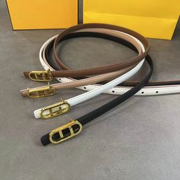 Cinturones de mujer Diseñador Cuero genuino Clásico Cinturón de dama Lujo Hebilla estrecha Ancho 1.3 CM 4 colores
