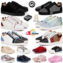 Designer OG Red Bottoms Talons Femme Hommes Bas Baskets Plates Grande Taille 13 Top Spikes En Cuir Rivets Graffiti Glitter Suédé Mocassin Bas Célèbres Baskets De Botte Avec Boîte