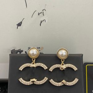 Woman Earring CCity Stud Letter Earring Fashion Designer C Earrings Jewelry Women Accessories 8559