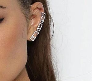 Boucles d'oreilles femme bijoux de luxe 2020 Boucles d'oreilles de créateurs Chaîne de personnalité de la personnalité de la chaîne d'oreilles chic Clip oséme