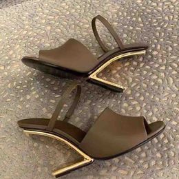 Femme première sandale talon compensé marque de luxe chaussures de pompe design noir blanc nu cuir de veau velours 105mm bottes à talons hauts cuirs de peau de mouton 35-42