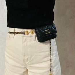 Mujer Mini bolso de la cintura bolso de la correa diseñador de moda Lady bumbag teléfono color negro 2 Estilo clásico Diseño Cinturones finos para mujer de alta calidad ajustable