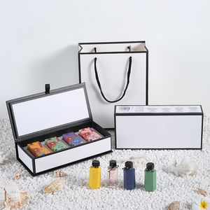 Parfüm-Set für Damen, 5 ml, 4 Stück, Anzugspray als Geschenk, orientalische, blumige, fruchtige Noten, charmantes Design und schnelle, kostenlose Lieferung. Beste Qualität