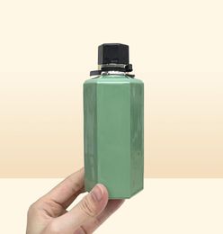Femme Parfum Spray 100 ml Flora Emerald Gardenia EDT Floral Woody Musk High Quality and Fast Postage4183632