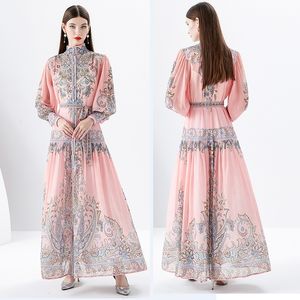 Vrouw Roze Paisley Bloemen Maxi-jurk Gewaad Lange mouwen Opstaande Kraag Elegant Kanten Strik Vakantie Getailleerde Jurken 2023 Lente Herfst Casual Feest Runway Designer Jurken