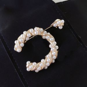 Vrouw Pins Broche Topkwaliteit diamanten broche voor vrouw Wild mode-accessoires aanbod