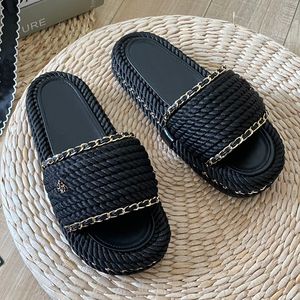 Vrouw Sandalen slippers voor dames Hoge kwaliteit Stijlvolle Slipper Fashion Classics Sandaal Slipper Platte schoenen Slide