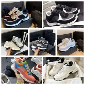 Sneakers de baskets Star Sneakers hors du bureau Sneaker Luxury Mens Designer Chaussures Men de femmes Trainers pour femmes