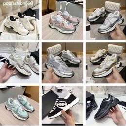 Vrouw Ster Sneakers Out Of Office Sneaker Luxe Kanaal Heren Designer Heren Dames Trainers Sport Casual Mainstream Schoenen8811