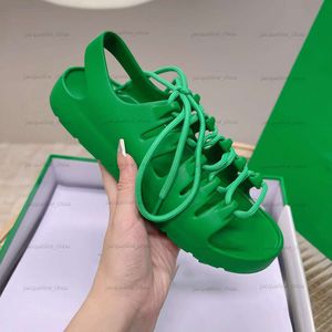 Vrouw zomer groene sandaal mode veterschuim ontwerper vrouwelijke zandwanden flat hiel strand casual schoenen voor vrouwen met doos