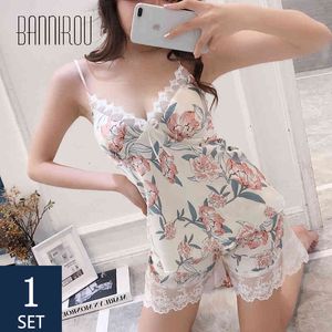 Vrouw Zomer Pyjama Silk Satijn Sling Sexy Kant Nachtkleding Vrouwen V-hals Zijde Satijn Gestreepte Camisole Pyjama Set 2021 Bannirou X0526