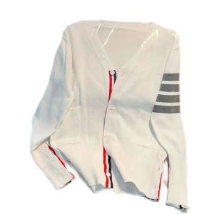 Vrouw Sweater Cardigan Knits Shirt 2024 Designer Sweaters Blouse Shirts Dames Tops Slim T-stukken M-2XL