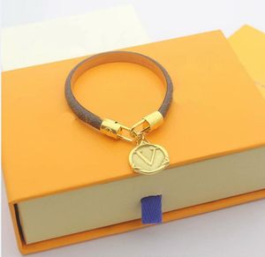 Vrouw Topkwaliteit Bloem Leer Plated Armbanden Persoonlijkheid Charm Armband Mode-sieraden Levering