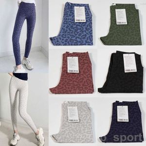 Pantalones largos deportivos de Yoga para mujer, pantalones de chándal de camuflaje para Fitness, mallas para correr, pantalones de Yoga desnudos de leopardo para niña, pantalones elásticos de tiro alto de secado rápido