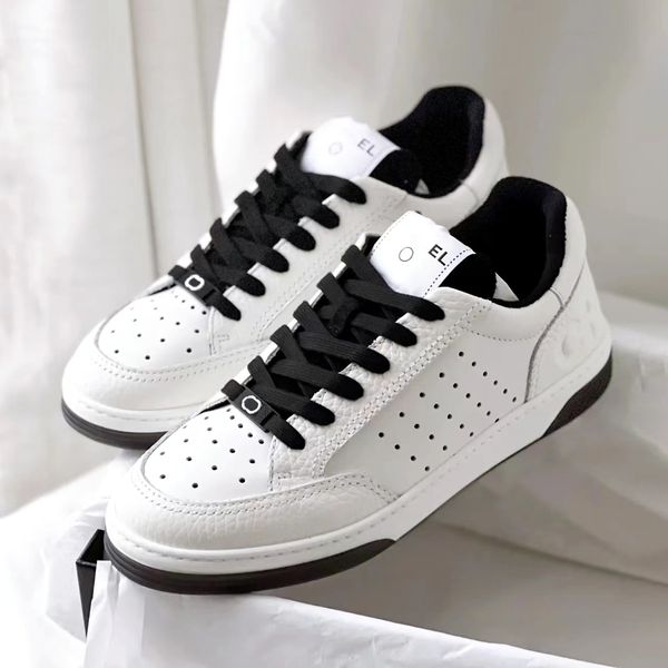 Femme Mode Casual Chaussures Robe Kid Run Chaussure Blanc Mens Luxe Designer Channel Toile Chaussure de basket-ball Mousse Runner Caoutchouc Entraîneur plat Randonnée noire Baskets en plein air