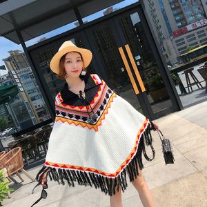 Vrouwen gebreide turn down kraag etnische natie geometrische aztec print gebreide losse mantel mantel poncho top pullover kwastje truien